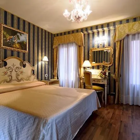 San Zulian B * Venice